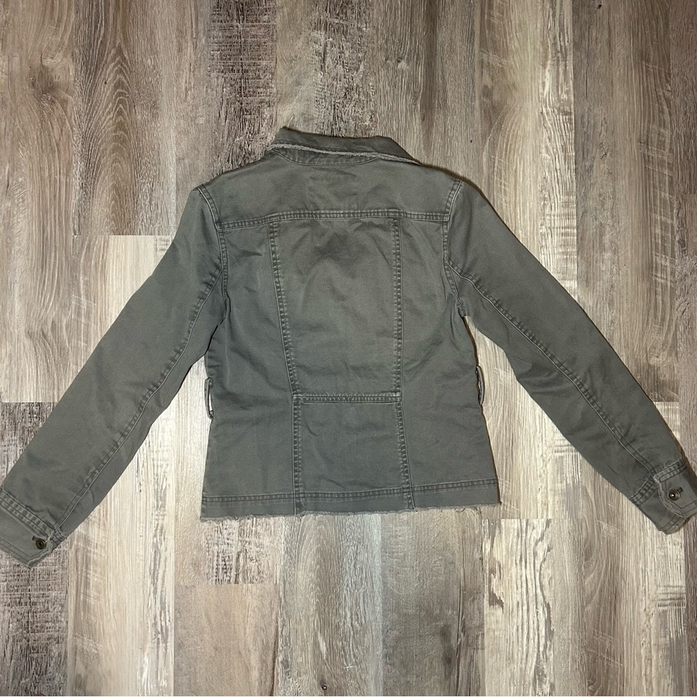Maurices Distressed Charcoal Denim Button Up Jacket Small - Picture 4 of 10